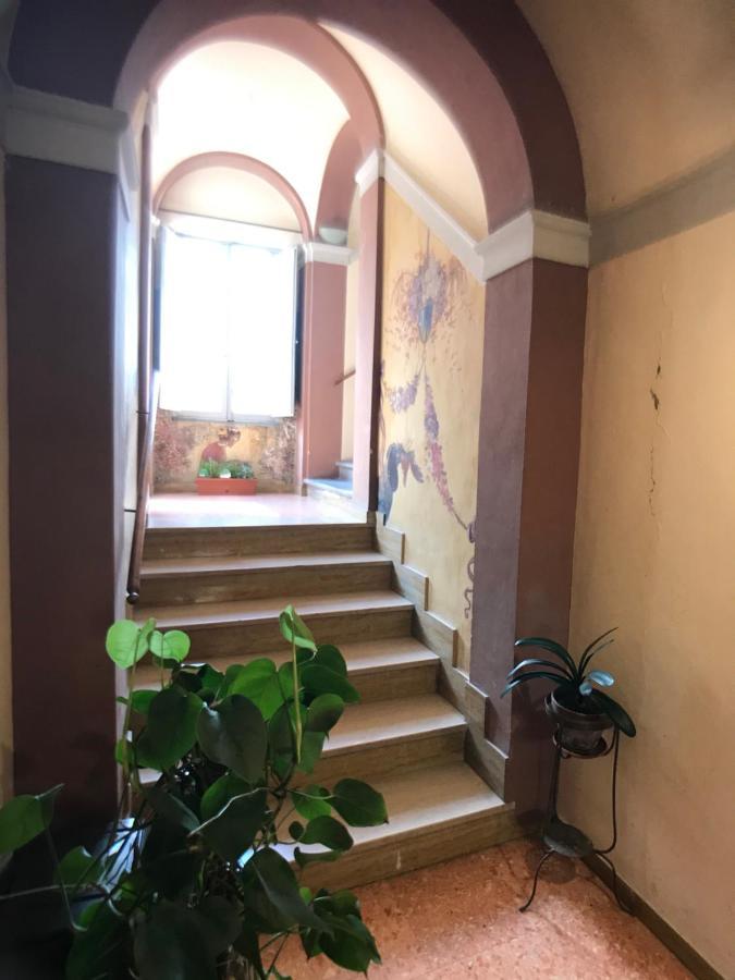 Camere Della Vecchia Posta Треві Екстер'єр фото