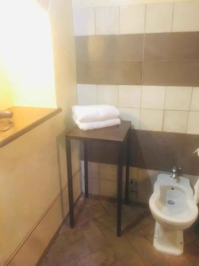 Camere Della Vecchia Posta Треві Екстер'єр фото