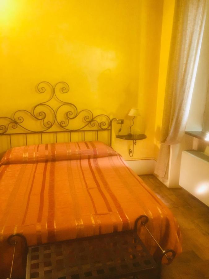Camere Della Vecchia Posta Треві Екстер'єр фото